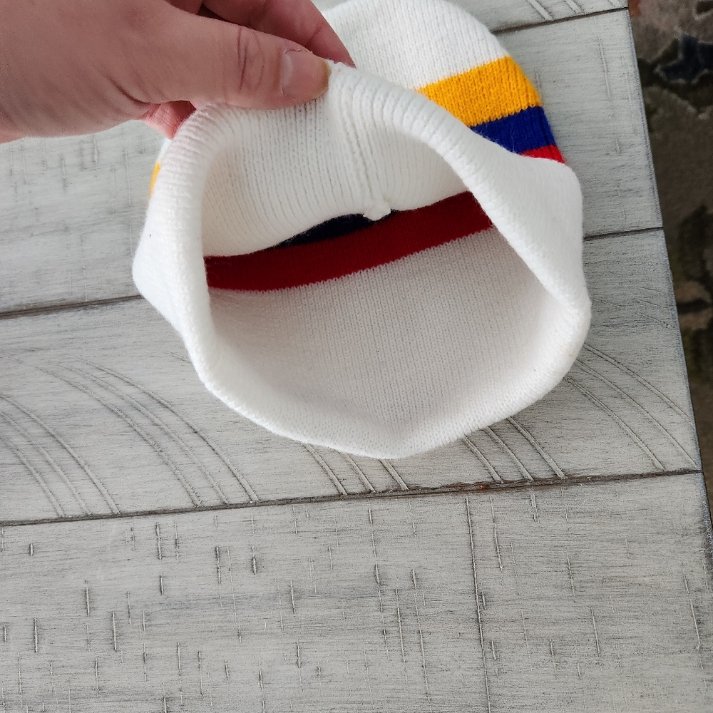Cool Colombia Toque - Picture 4 of 4